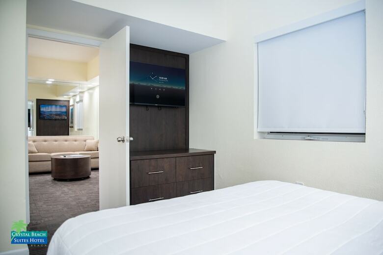 Crystal Beach Suites Oceanfront Hotel