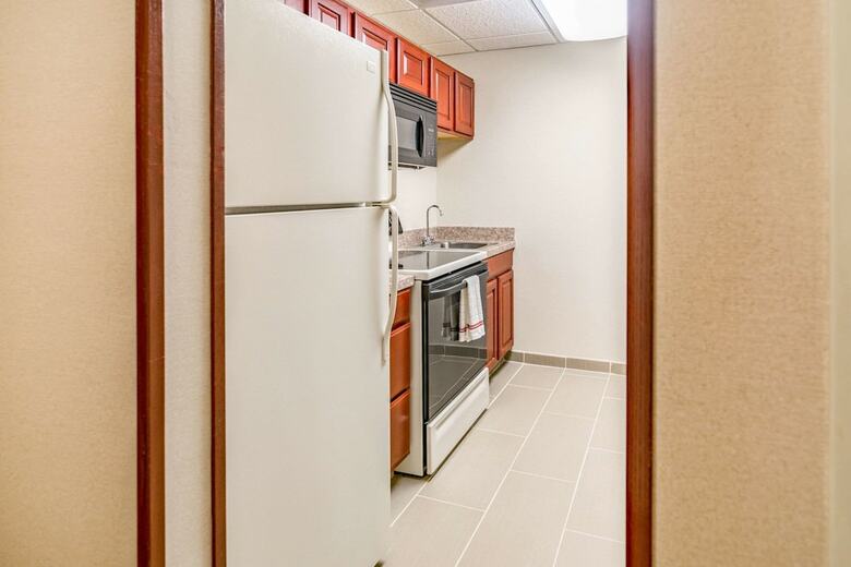 Hotel Comfort Inn And Suites