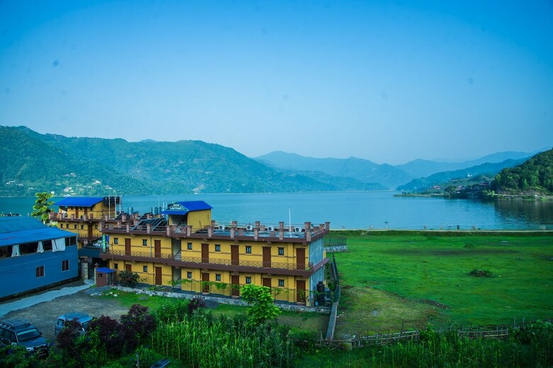 Hotel Lakefront