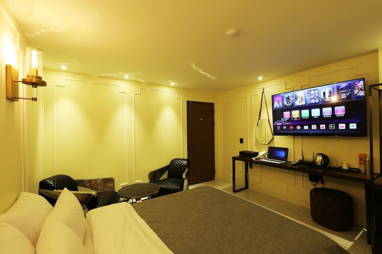 Kaya Latree Hotel