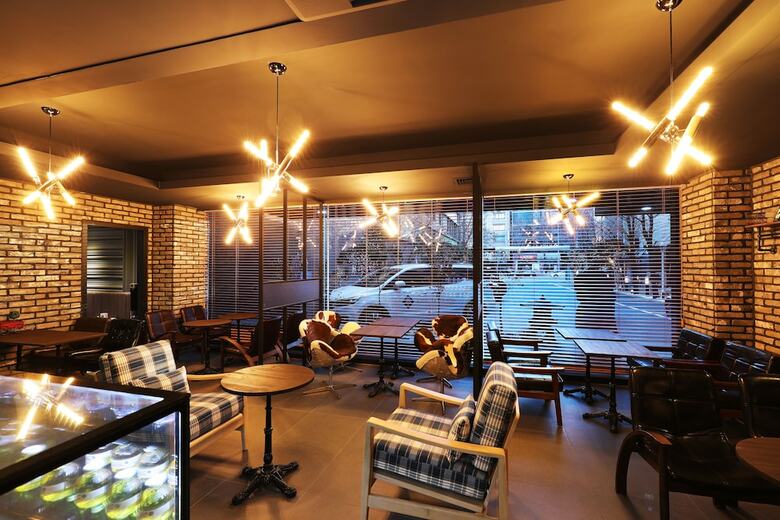 Kaya Latree Hotel