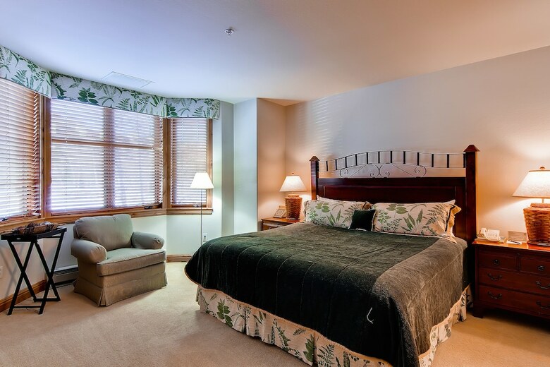 Torian Plum Condominiums By Steamboat Resorts