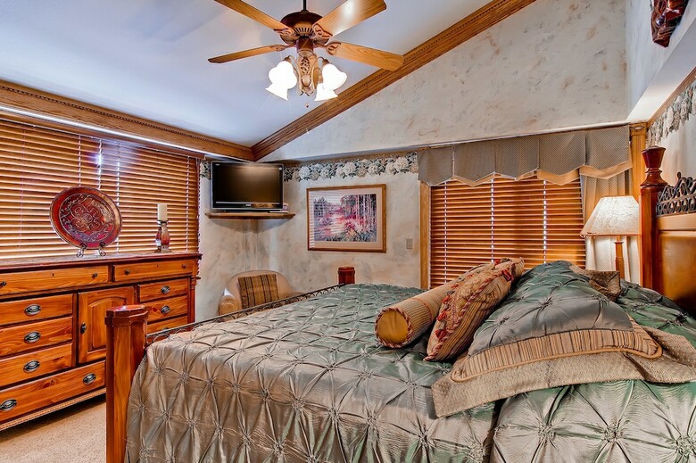 Torian Plum Condominiums By Steamboat Resorts