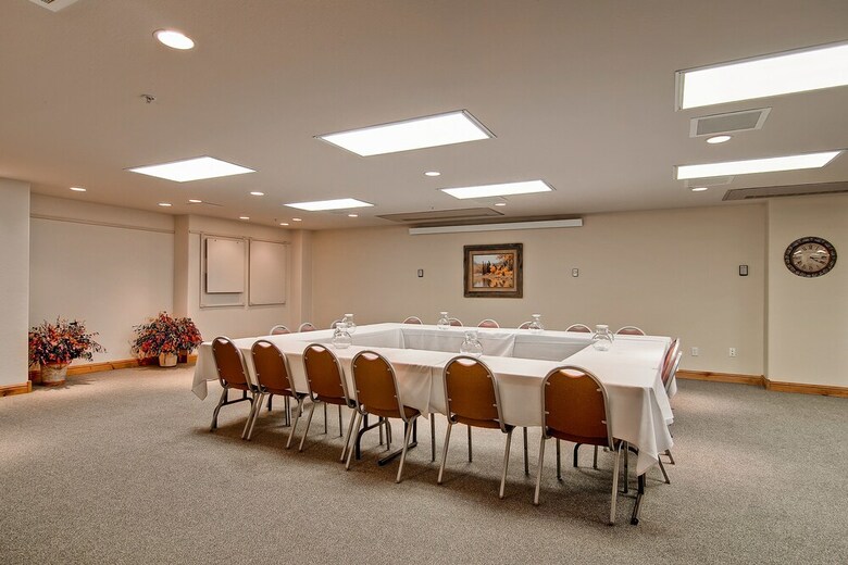 Torian Plum Condominiums By Steamboat Resorts