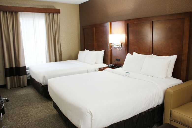 Hotel Quality Suites Nyc Gateway