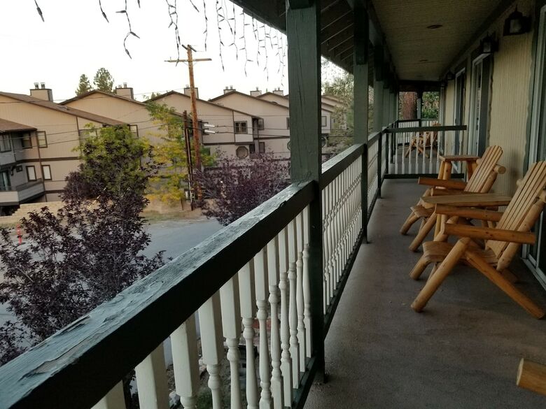 Hotel Fireside Lodge