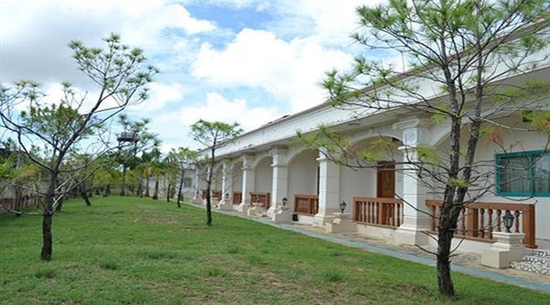Excel River View Hotel