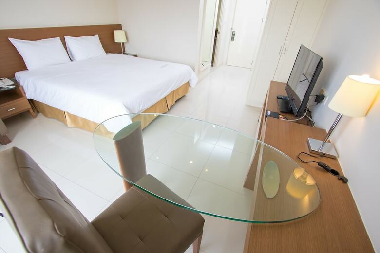 Thomson Hotel Huamark