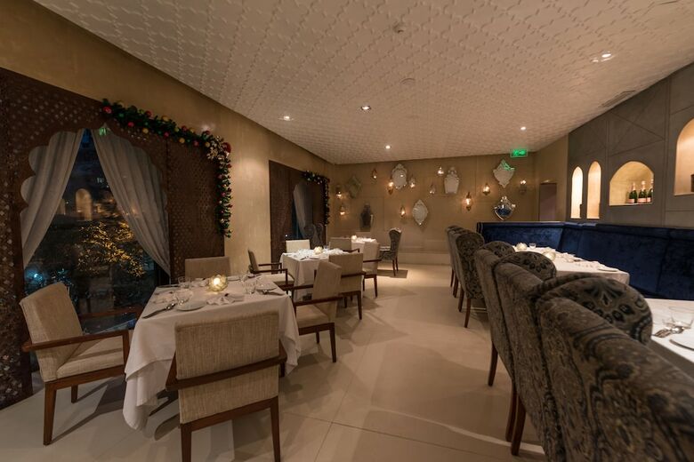 Hotel Intercontinental Marine Drive Mumbai