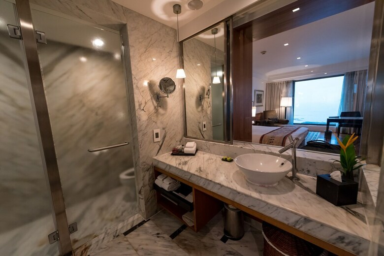 Hotel Intercontinental Marine Drive Mumbai