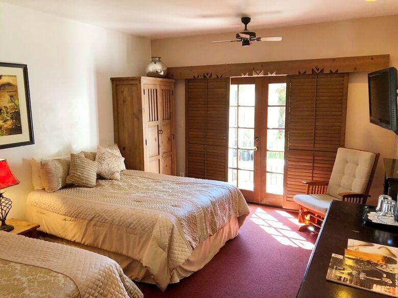 Hotel Villa Rosa Inn