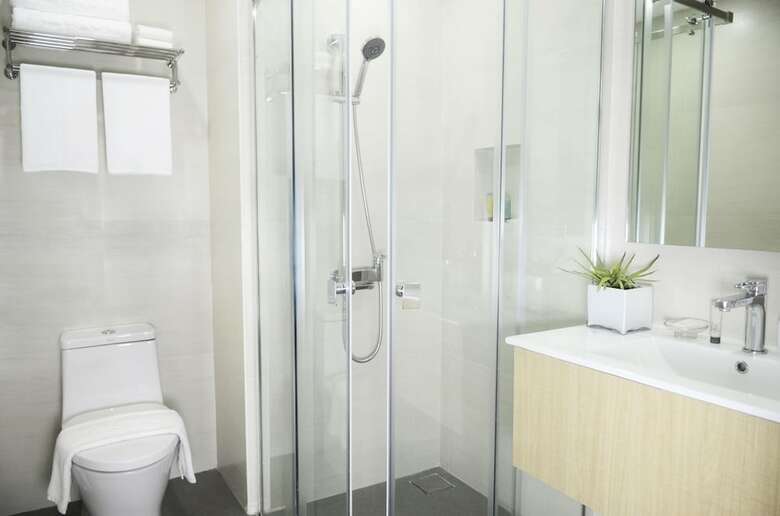 Azalea Hotels & Residences - Boracay
