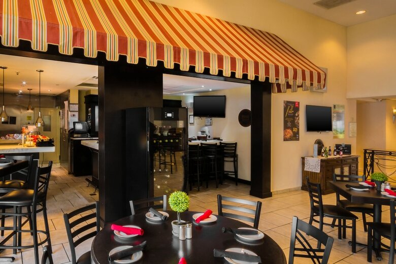 Four Points By Sheraton Caguas Real Hotel & Casino