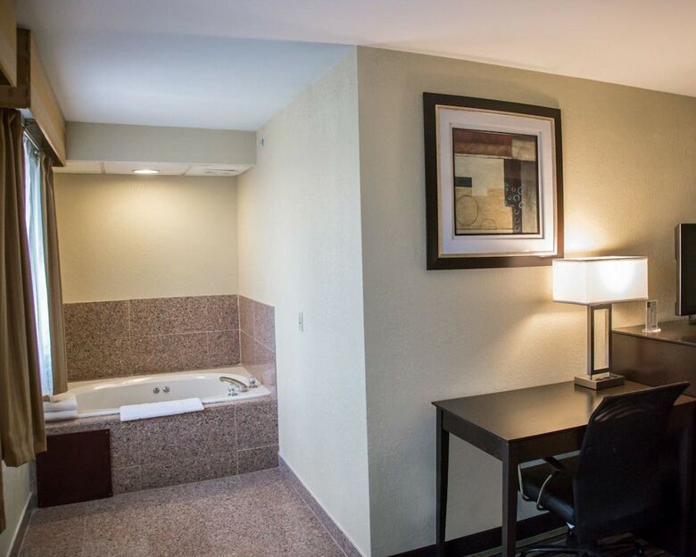 Hotel Quality Inn & Suites Loves Park