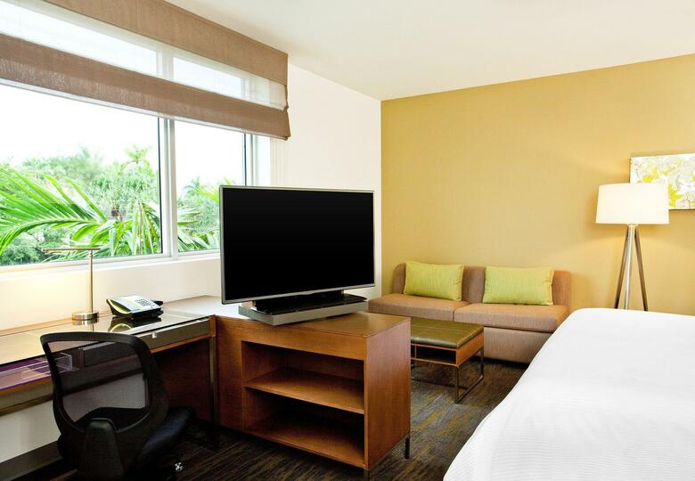 Hotel Element Miami Doral