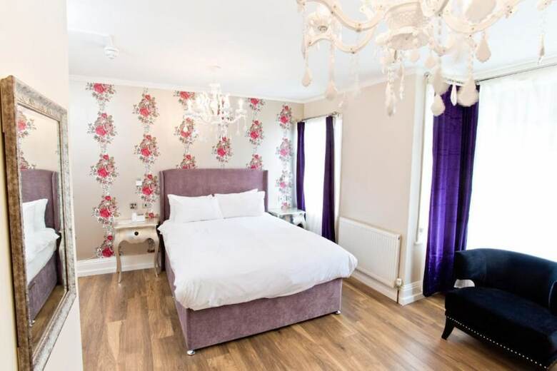 Fenners Hotel