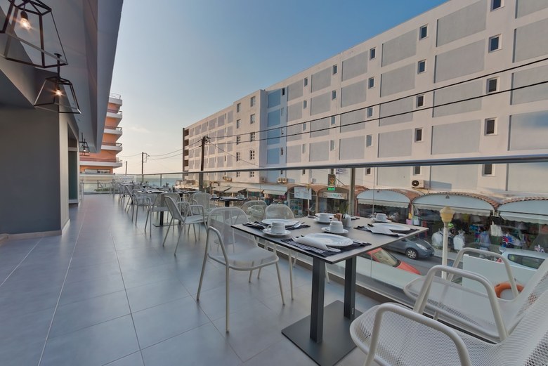 Alexia Premier City Hotel - Adults Only