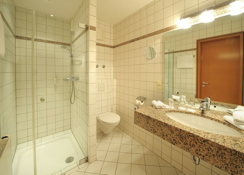 Court Hotel