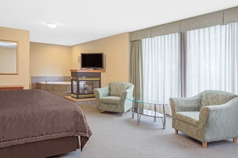 Motel Super 8 By Wyndham Sault Ste Marie On
