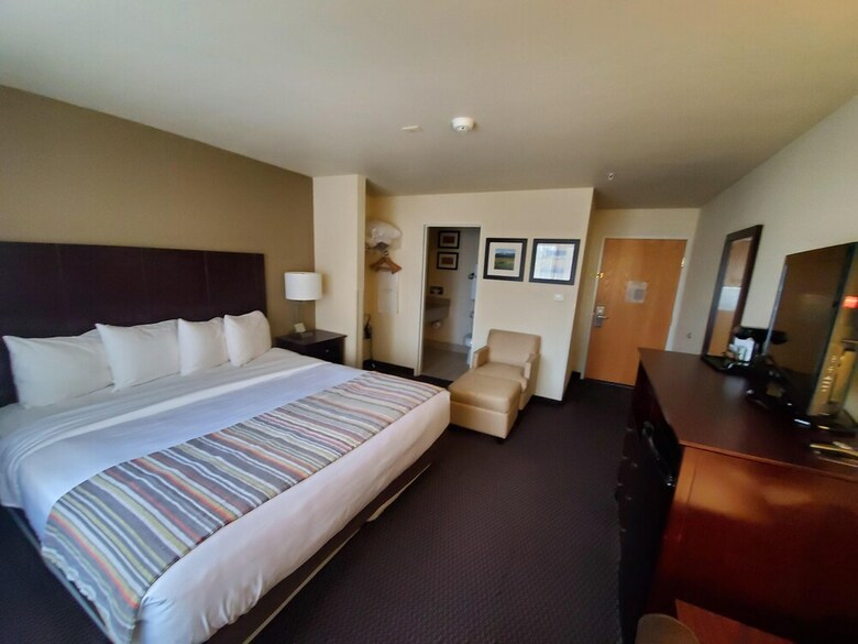Hotel Country Inn & Suites By Radisson, Bend, Or