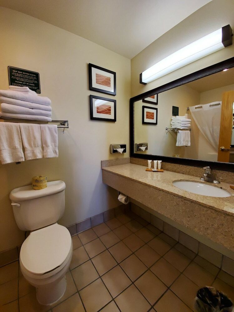 Hotel Country Inn & Suites By Radisson, Bend, Or