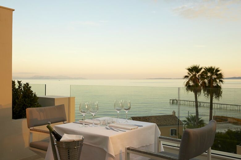 Mayor Mon Repos Palace ?art Hotel?-adults Only