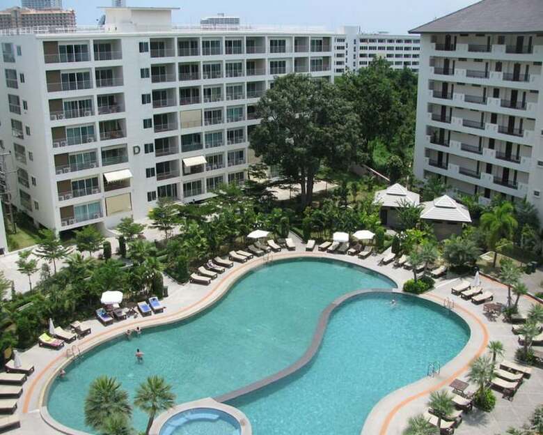 Wongamat Privacy By Good Luck Apartments