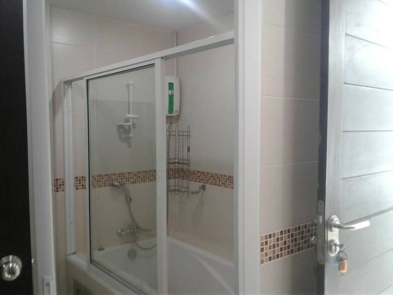 Wongamat Privacy By Good Luck Apartments