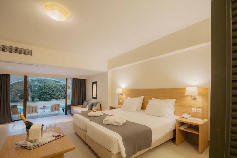 Corfu Holiday Palace Hotel