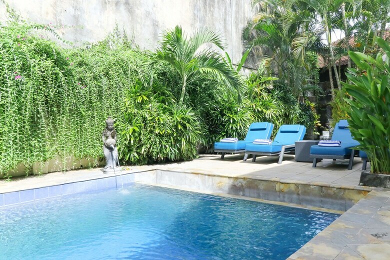 Sus Budget Hotel Legian