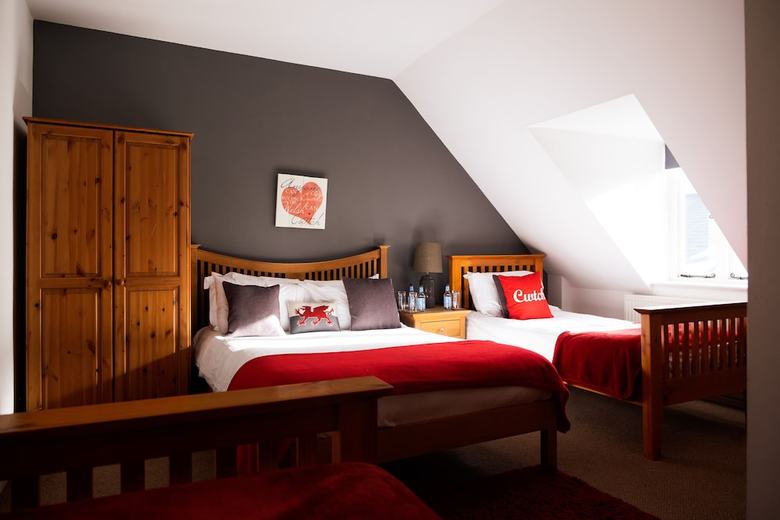 The Kings Arms Hotel