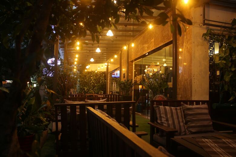 Crown Diamond Hotel
