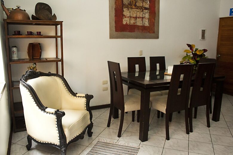 Hostal Albergue Verde