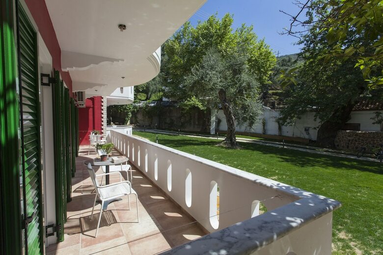 Hotel Oasis Exclusive