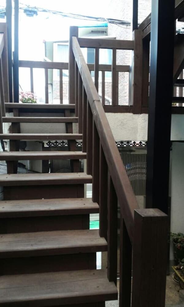 Hotel Again Seoul Guesthouse