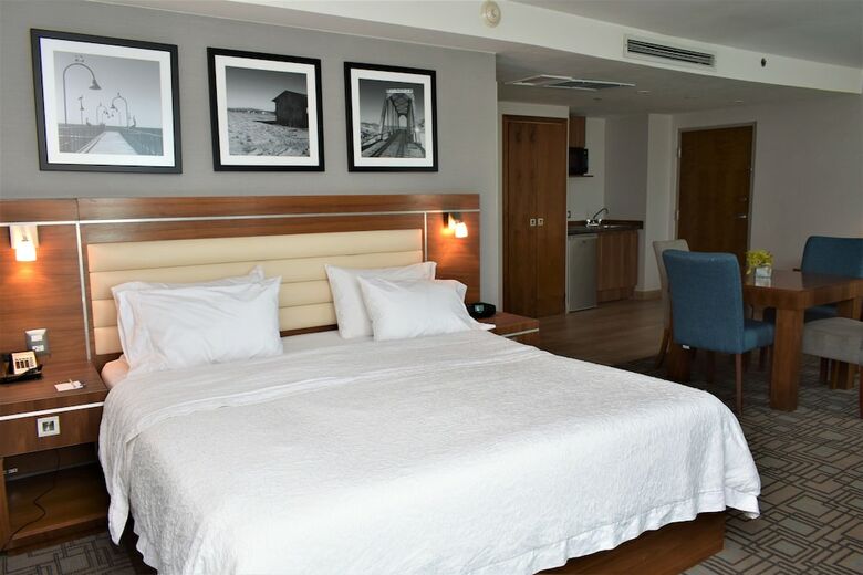Hotel Hampton Inn By Hilton Hermosillo, Mexico