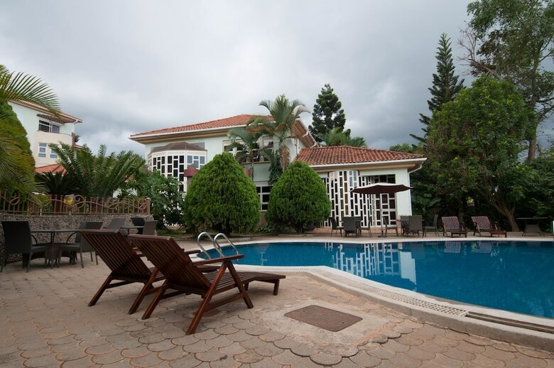 Lake Heights Hotel Entebbe