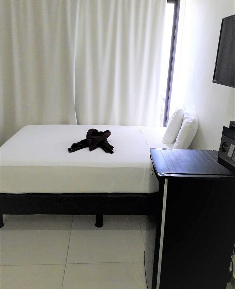 La Playa Condo