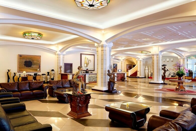 The Rich Jogja Hotel