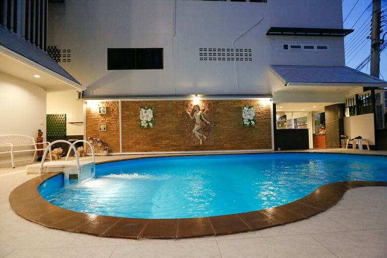 Hotel Hua Hin White Villa