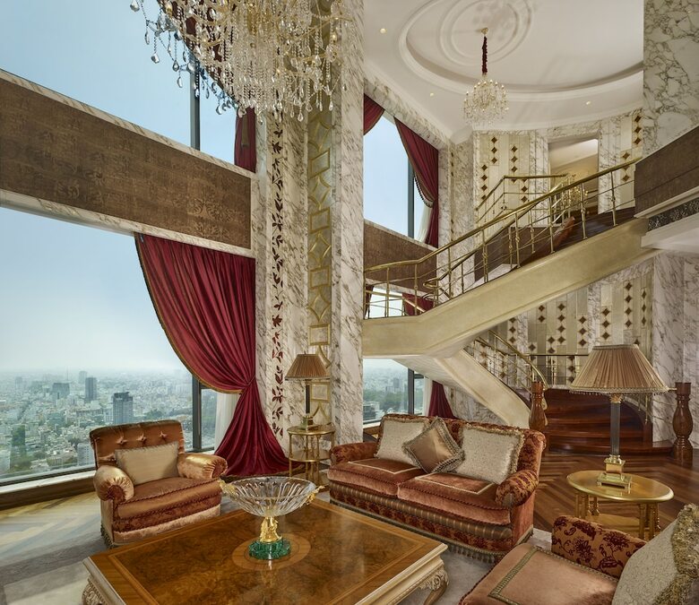 Hotel The Reverie Saigon