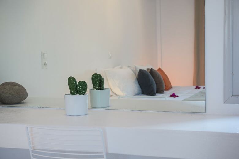 Hotel Kanale's Rooms And Suites