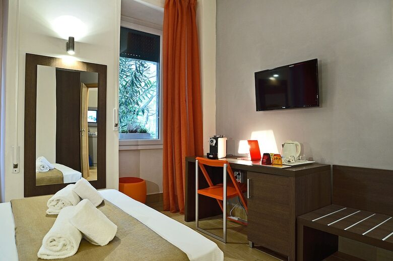 B&B 94rooms Vatican Vigliena
