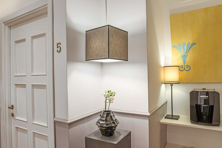B&B 94rooms Vatican Vigliena