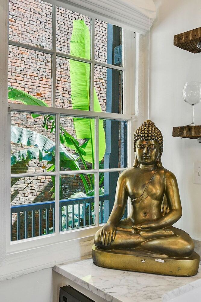 French Quarter Mansion Boutique Hotel