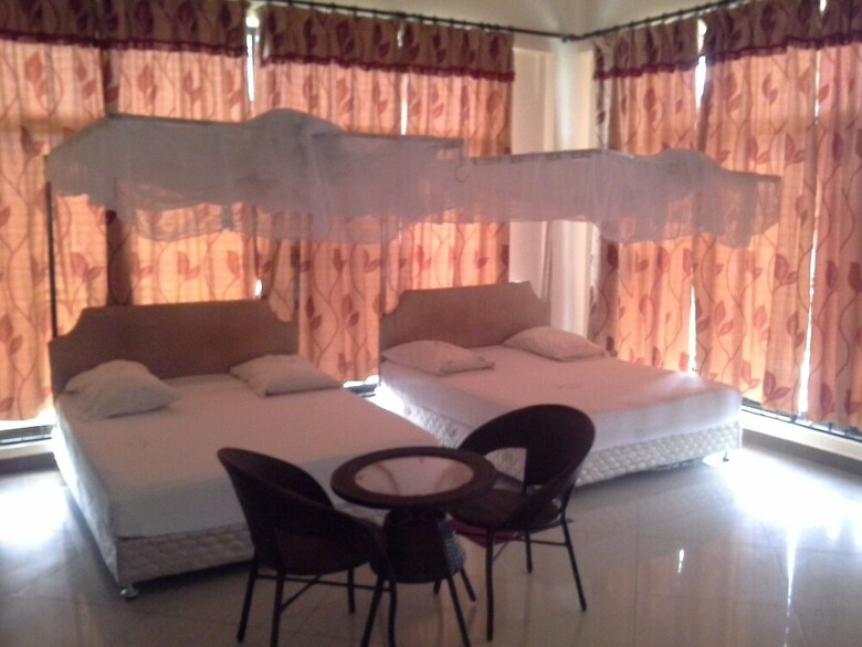 Golden Park Hotel