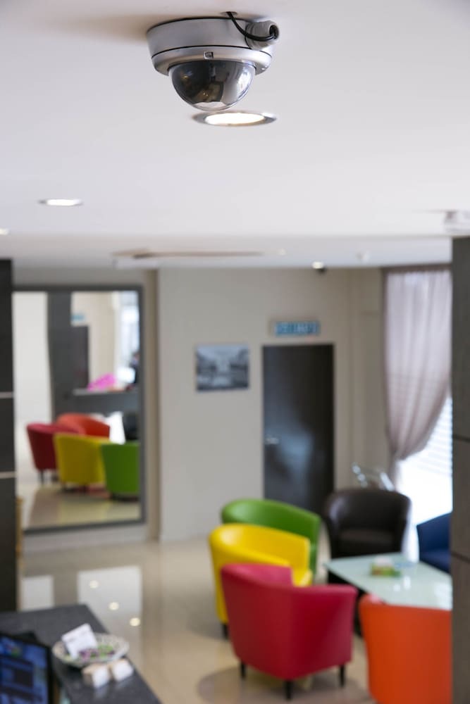 Gl Hotel