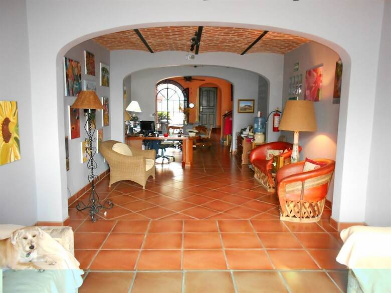 Villa Lolitas Inn
