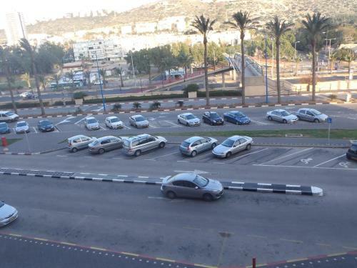 Marom Hof Hacarmel Apartments