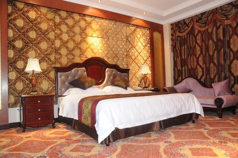 Sogecoa (Zambia) Golden Peacock Hotel